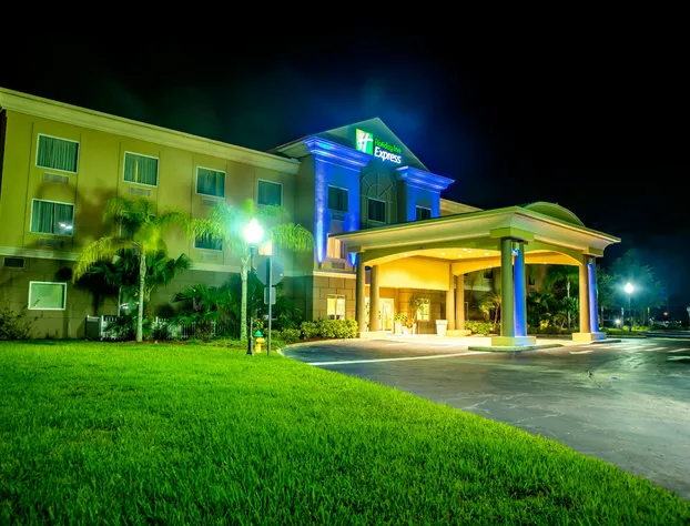 Holiday Inn Express & Suites Cocoa by IHG hotel detail image 3