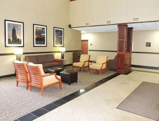 Comfort Suites Twinsburg hotel detail image 4