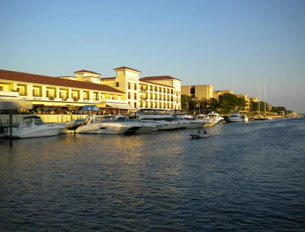 Delamar Greenwich Harbor hotel detail image 2