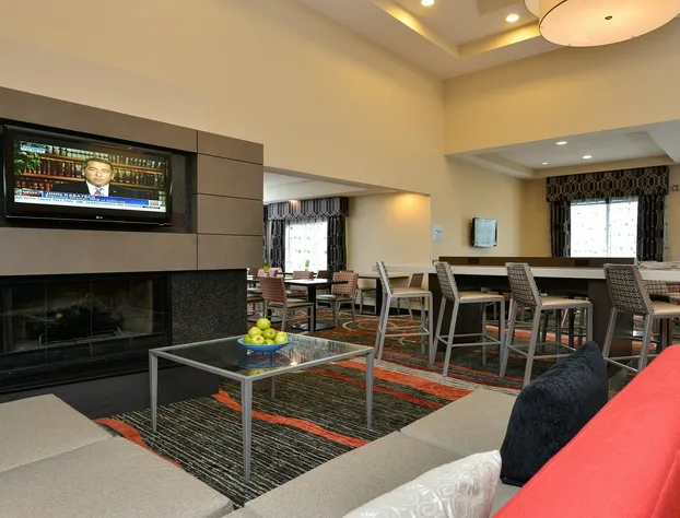 Holiday Inn Express Boston - Milford by IHG hotel detail image 4