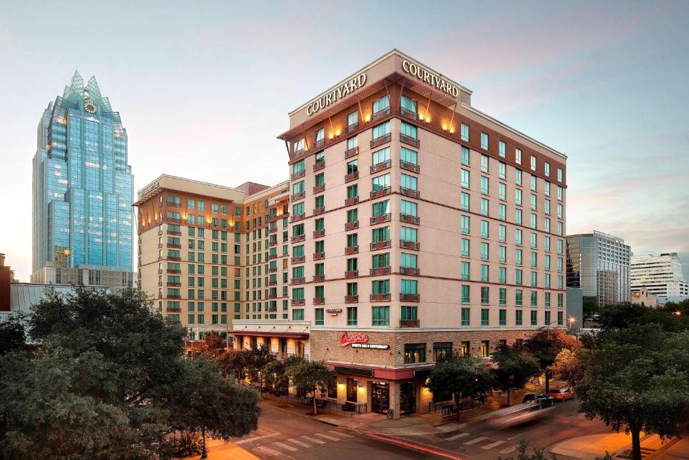 Courtyard by Marriott Austin Downtown/Convention Center hotel hero