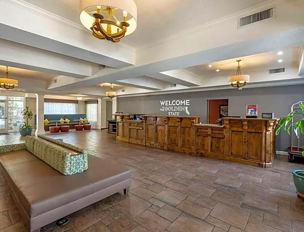 Hampton Inn Ukiah CA hotel detail image 3