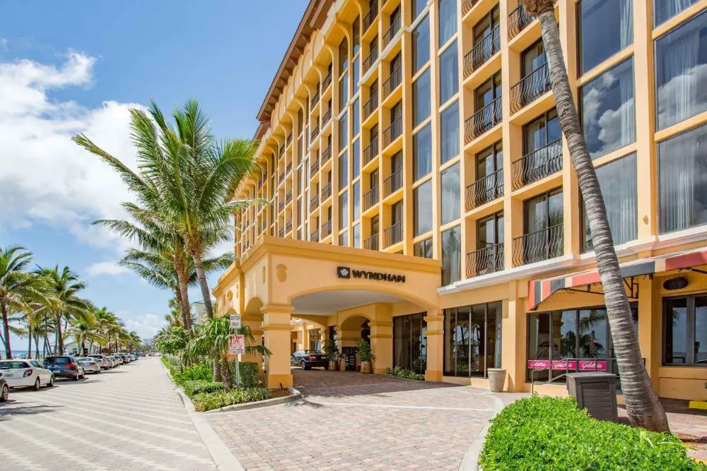 Wyndham Deerfield Beach Resort hotel hero