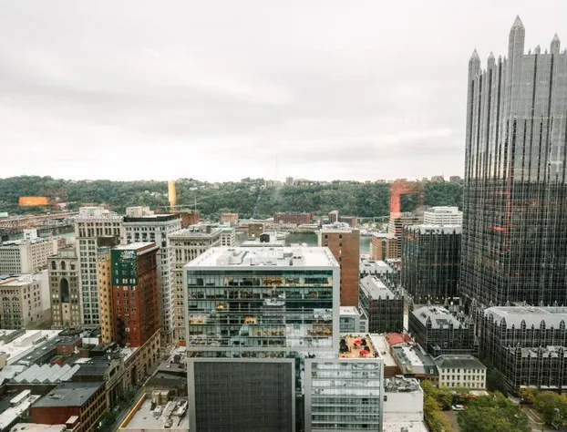 Fairmont Pittsburgh hotel detail image 2