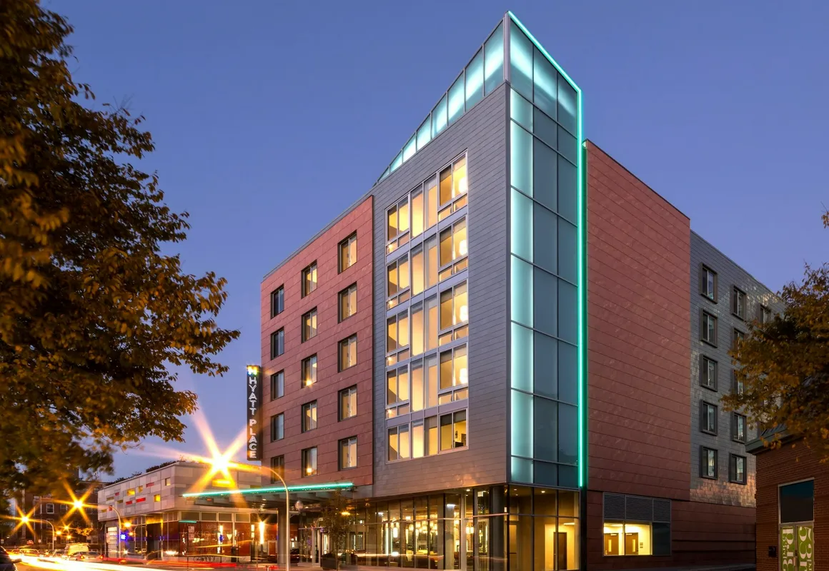 Hyatt Place Chicago-South/University Medical Center hotel hero