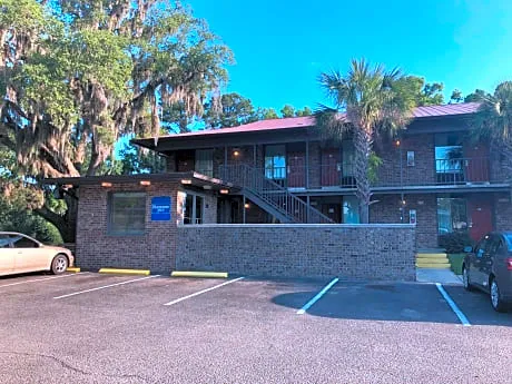 Rodeway Inn St. Helena - Beaufort South hotel detail image 1