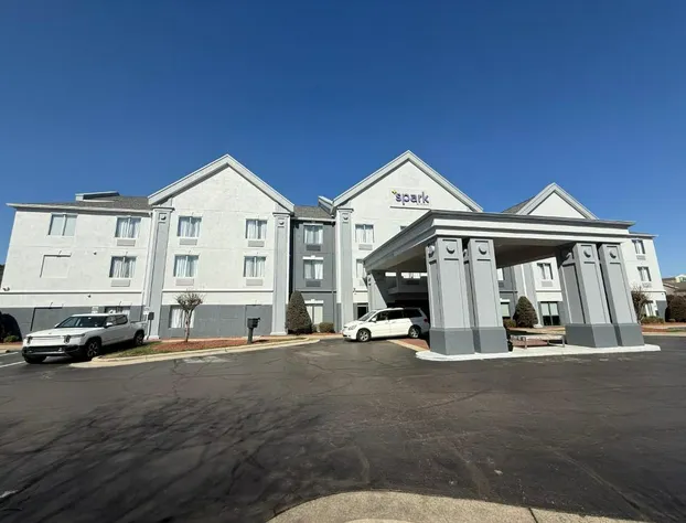 Spark by Hilton Smithfield I-95 hotel detail image 2