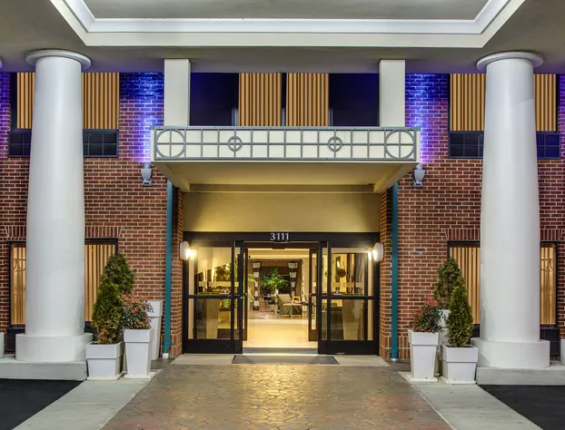 Holiday Inn Express Hotel & Suites Greensboro - East by IHG hotel detail image 2