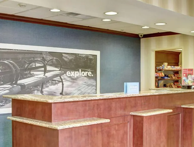 Hampton Inn & Suites Alexandria hotel detail image 3