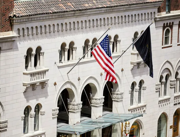 Warwick Allerton - Chicago hotel detail image 2