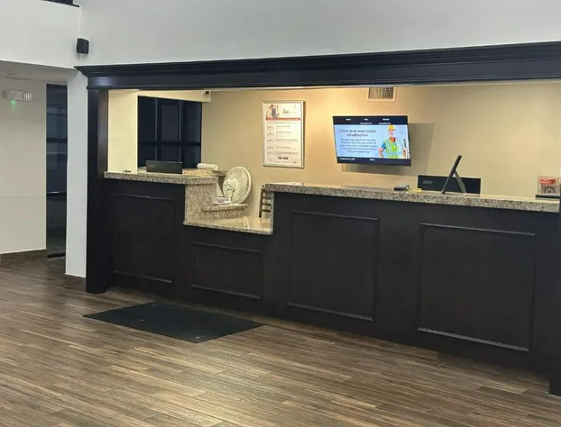 Red Roof Inn & Suites Middleborough hotel detail image 3