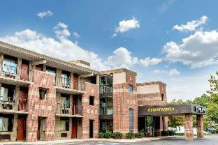 Days Inn by Wyndham Vineland hotel detail image 3