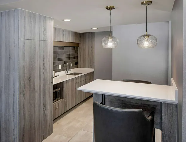 DoubleTree by Hilton Tulsa Downtown hotel detail image 3