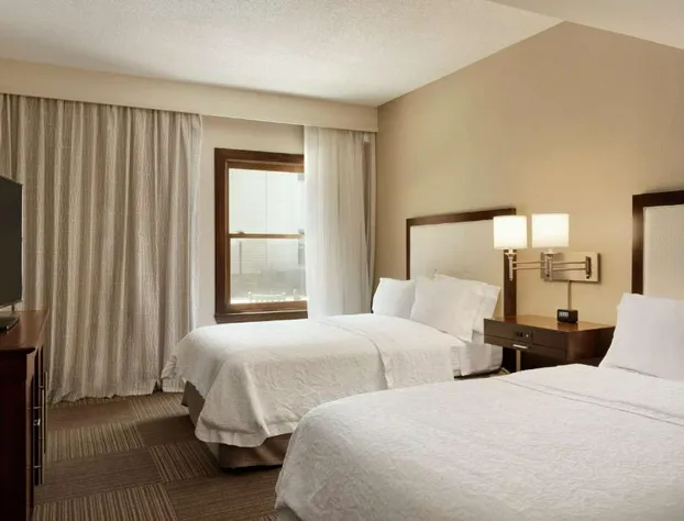 Hampton Inn & Suites Springdale hotel detail image 3