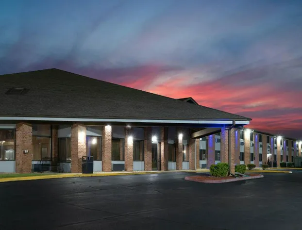 Baymont by Wyndham Tupelo hotel detail image 2