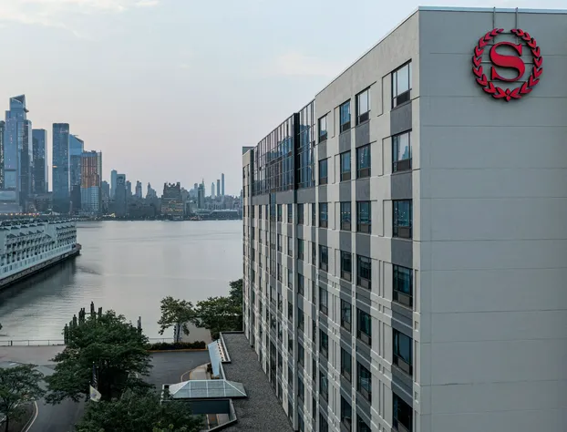 Sheraton Lincoln Harbor Hotel hotel detail image 4