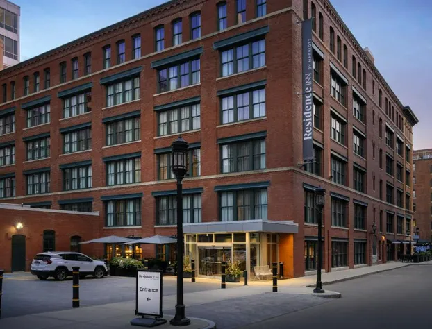 Residence Inn by Marriott Boston Downtown/Seaport hotel detail image 1