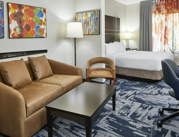 Fairfield Inn and Suites Gainesville hotel detail image 4