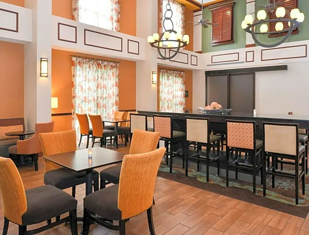 Hampton Inn & Suites Plymouth hotel detail image 3