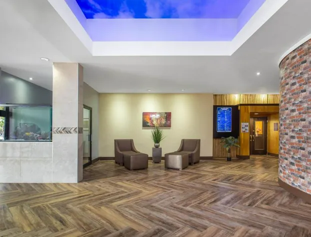 Ramada by Wyndham Tampa Westshore Airport South hotel detail image 3