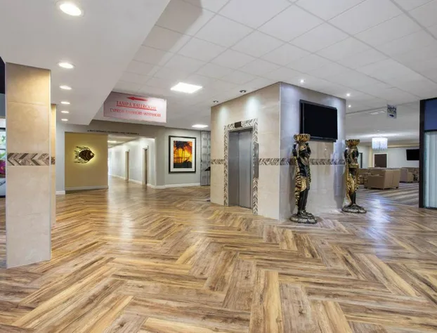 Ramada by Wyndham Tampa Westshore Airport South hotel detail image 4