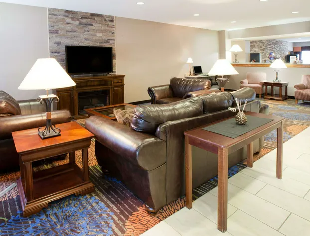 Baymont by Wyndham Auburn hotel detail image 3