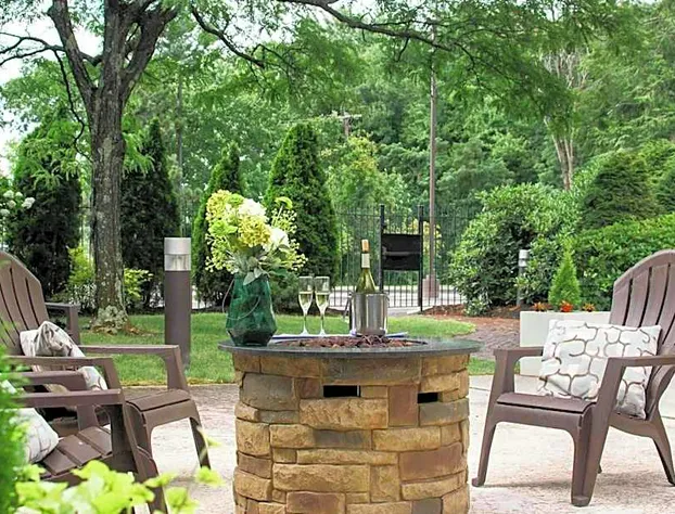 DoubleTree by Hilton Boston - Milford hotel detail image 1