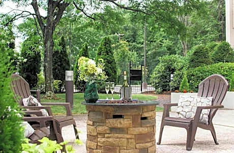 DoubleTree by Hilton Boston - Milford hotel detail image 4