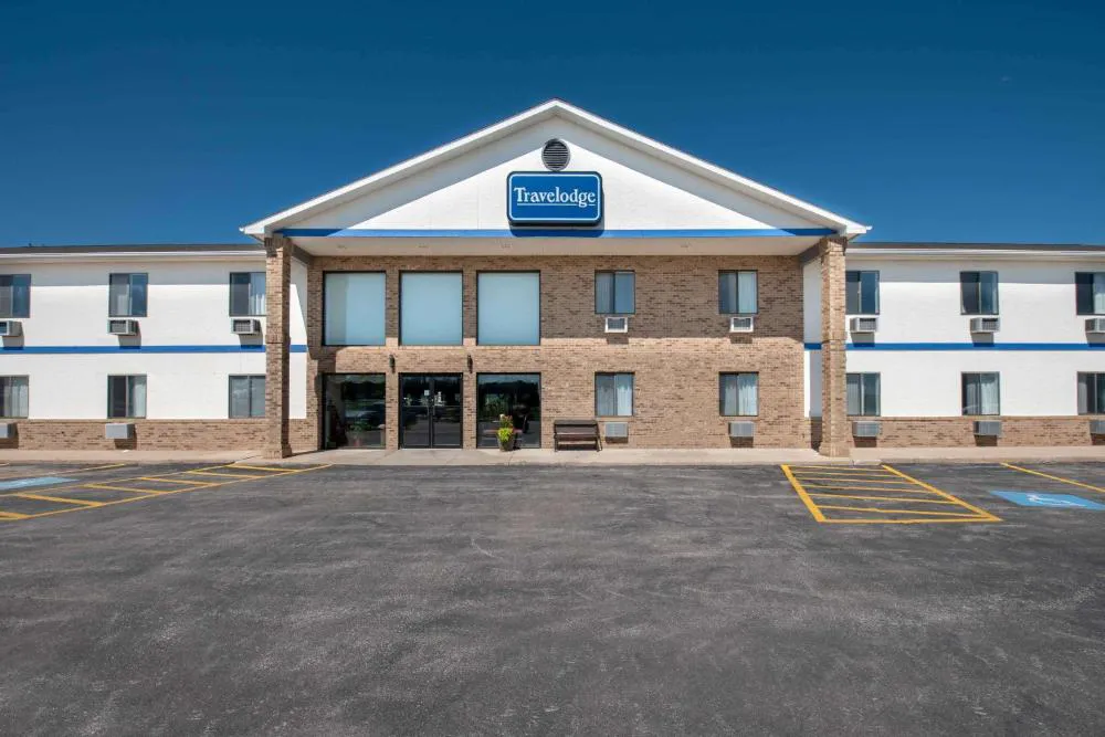 Travelodge by Wyndham Spearfish hotel hero