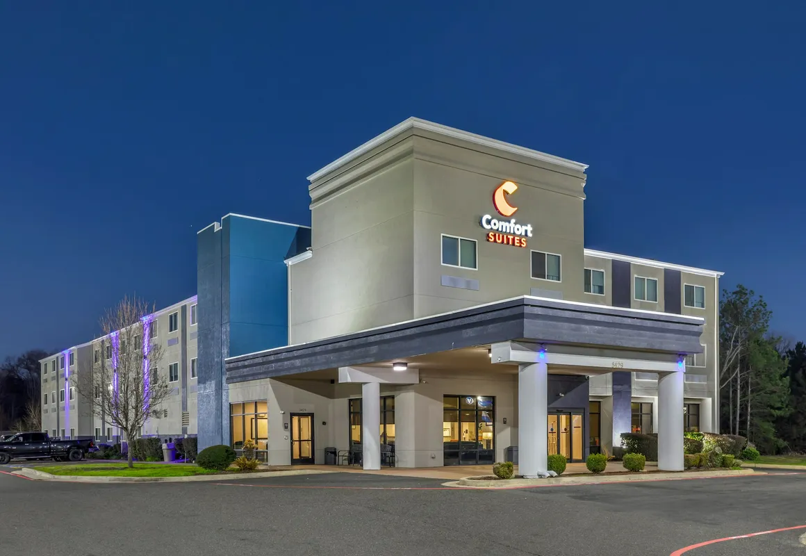 Comfort Suites Nacogdoches hotel hero