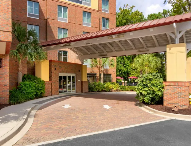 Comfort Suites Charleston West Ashley hotel detail image 2