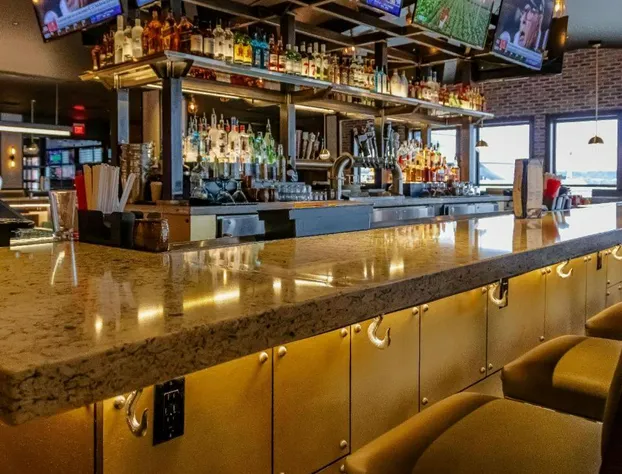 Par-A-Dice Hotel and Casino hotel detail image 3