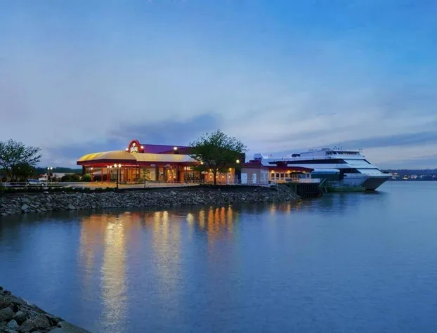 Par-A-Dice Hotel and Casino hotel detail image 4