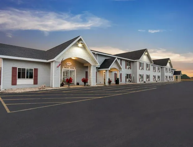 Baymont by Wyndham Marinette hotel detail image 1