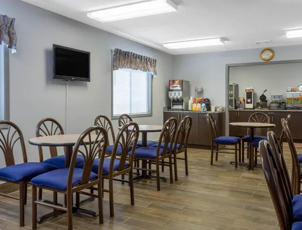 Baymont by Wyndham Marinette hotel detail image 3