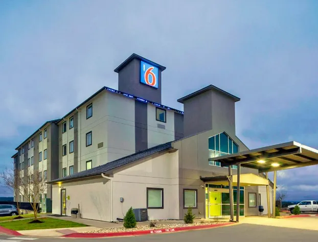Motel 6 Marble Falls, TX hotel detail image 2
