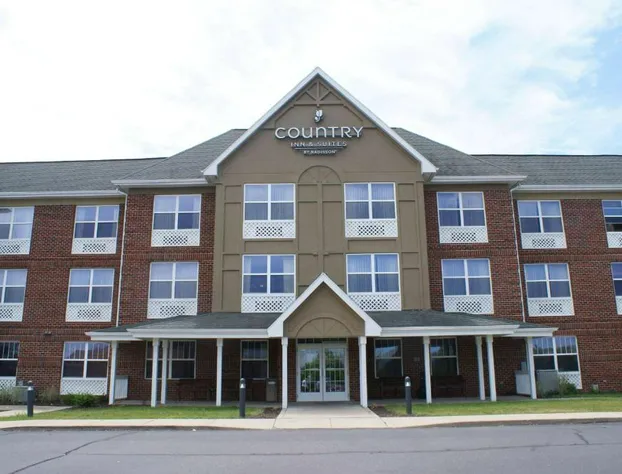 Country Inn & Suites by Radisson, Lansing, MI hotel detail image 2