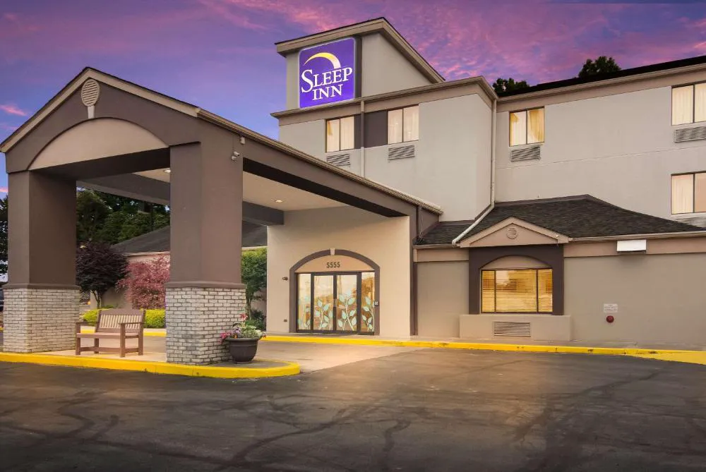 Sleep Inn Austintown - Youngstown, West hotel hero