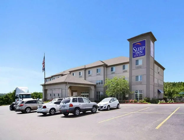 Sleep Inn & Suites Lake of the Ozarks hotel detail image 3