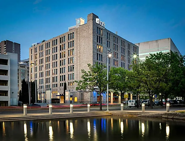 Aloft Dallas Downtown hotel detail image 2