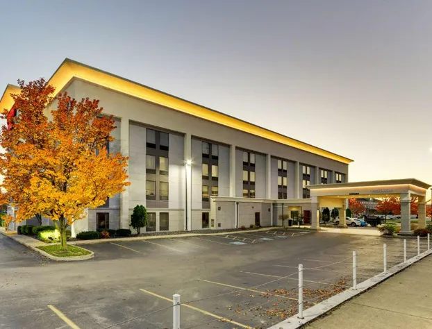 Hampton Inn Springfield hotel detail image 1