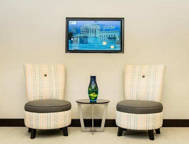 Holiday Inn Express & Suites Austin NW - Arboretum Area by IHG hotel detail image 3