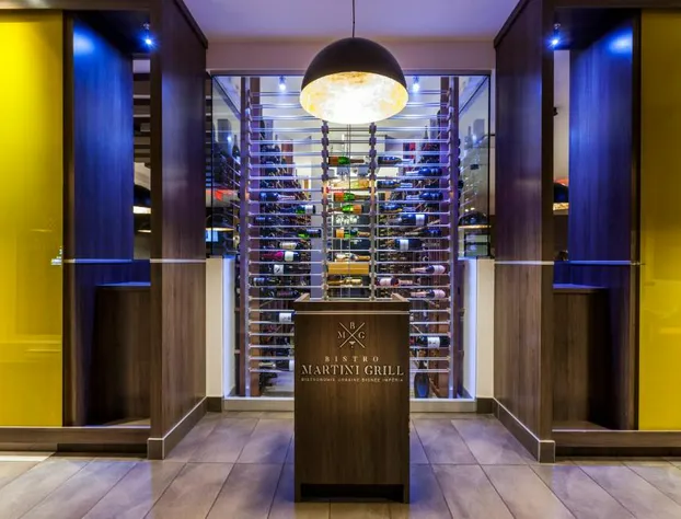 Imperia Hotel & Suites Terrebonne hotel detail image 3