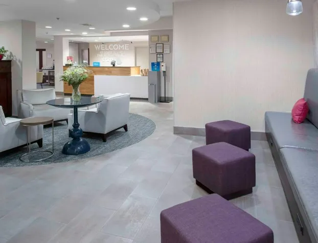 Hampton Inn Conyers hotel detail image 2