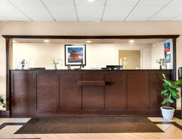 SureStay Plus by Best Western Reading North hotel detail image 1