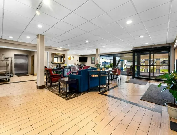 SureStay Plus by Best Western Reading North hotel detail image 3