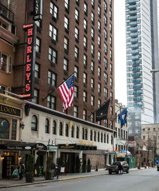 The Gallivant Times Square hotel hero