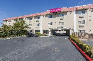 Cherry Orchard Inn hotel detail image 2