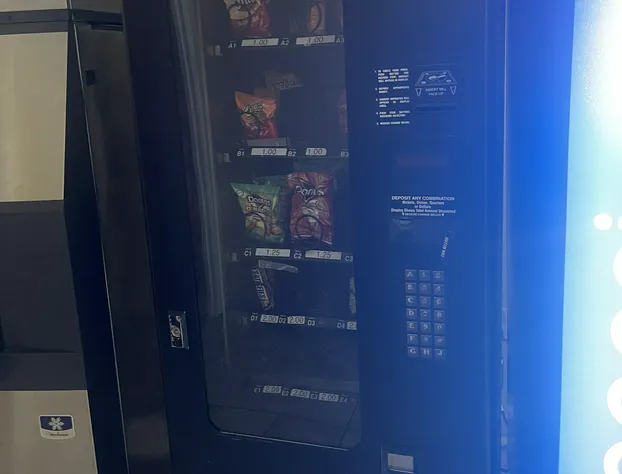 Red Roof Inn & Suites Hinesville hotel detail image 4