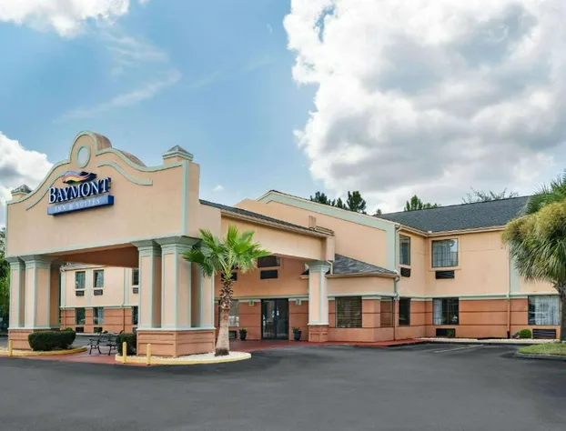 Baymont by Wyndham Hinesville Fort Stewart Area hotel detail image 1